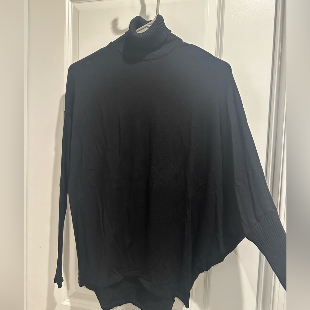 Third By Cee. Turtleneck Top. Size S/M - image 3